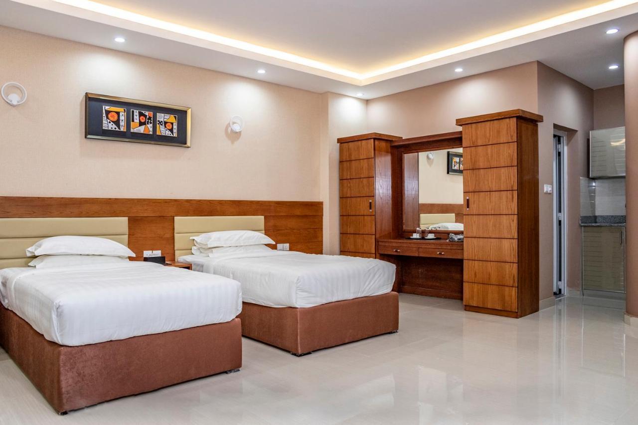 Red-5 - Al Safa Suites Szalála Kültér fotó