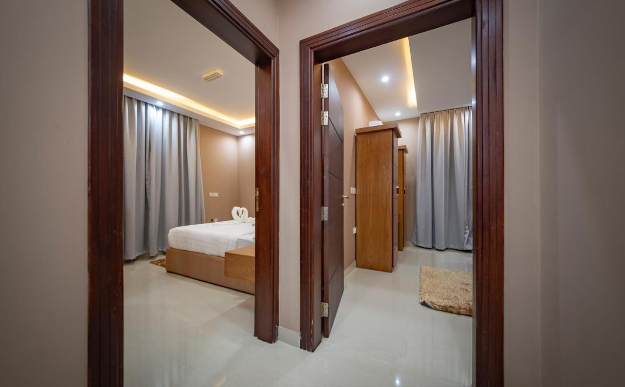 Red-5 - Al Safa Suites Szalála Kültér fotó